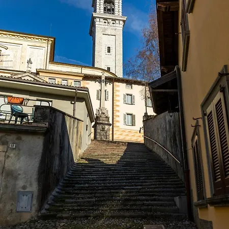 La Corte Moderna Nel Centro Storico - Idromassaggio Apartment *