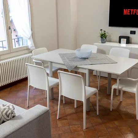 La Corte Moderna Nel Centro Storico - Idromassaggio * Clusone